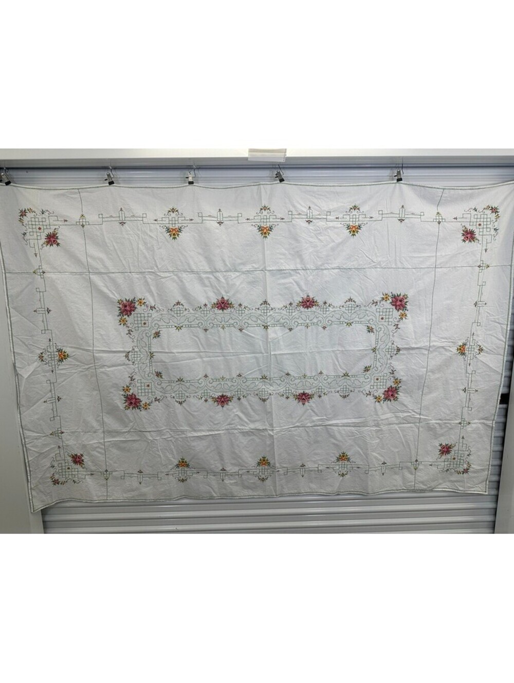 Vintage Geometric Floral Embroidery Cross Stitch Flowers Tablecloth Topper 63x96